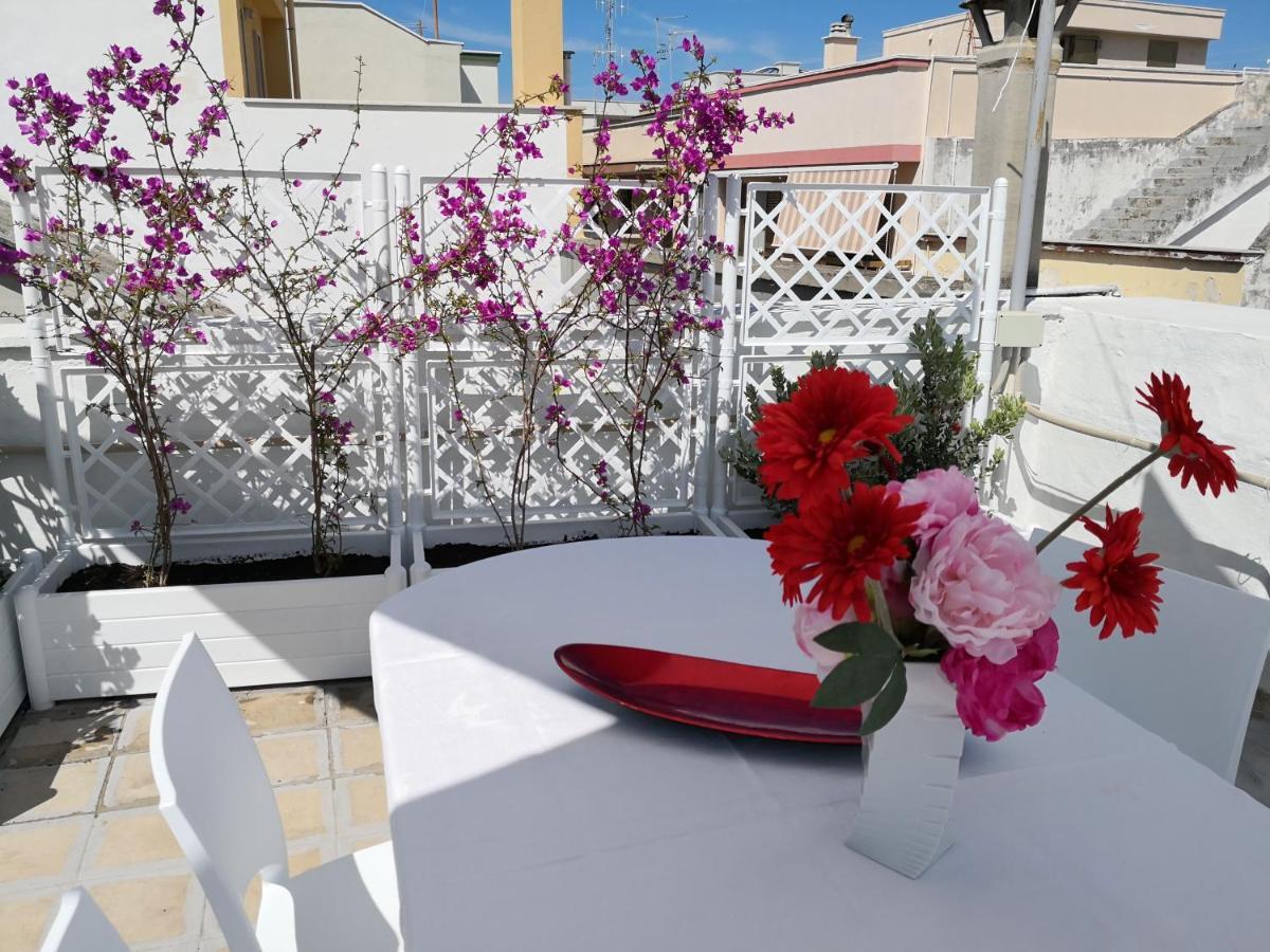 פולינאנו א מארה Vele Bianche Cosy Home Con Terrazza מראה חיצוני תמונה